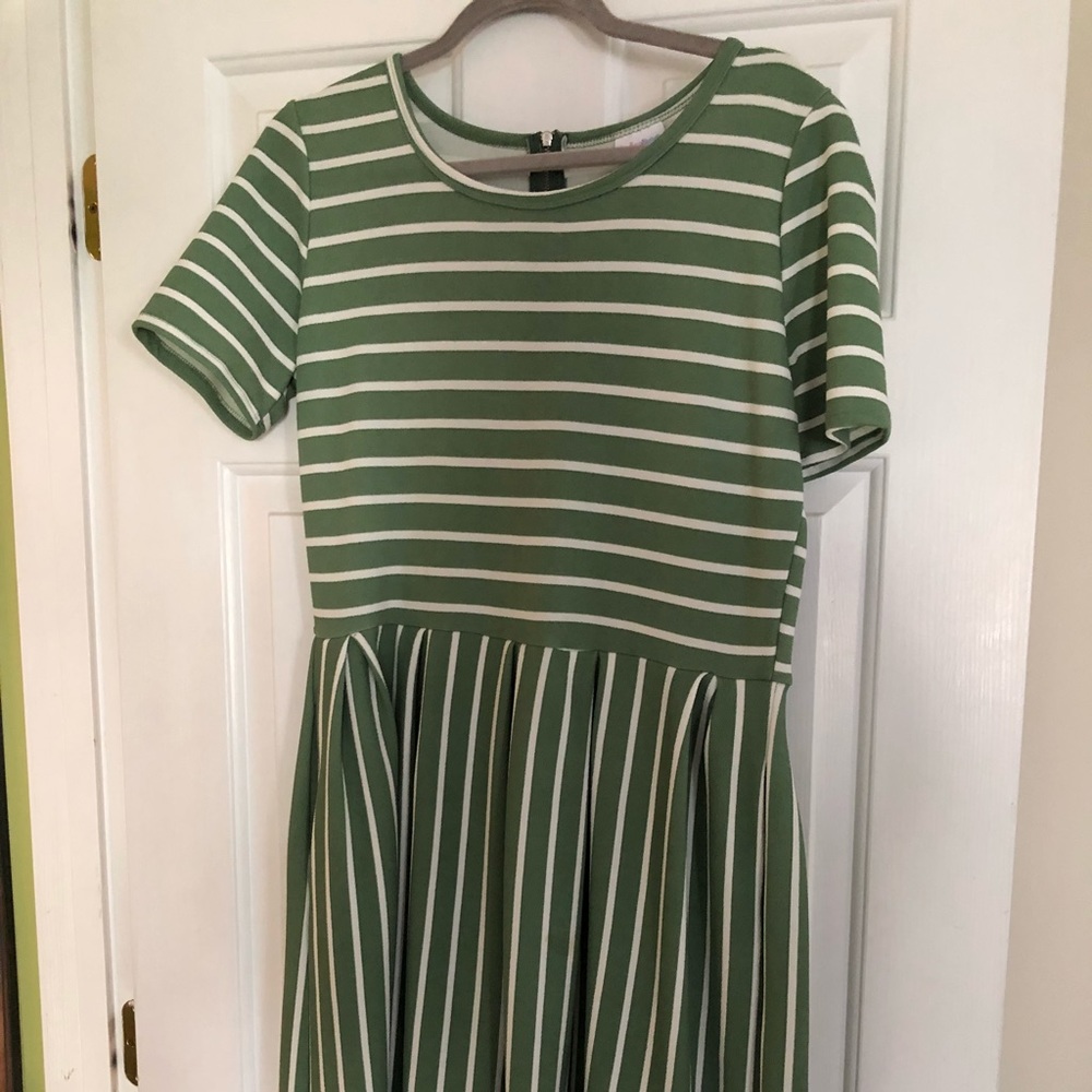XL EUC lularoe Amelia